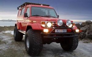 Arctic Trucks Toyota Land Cruiser Troop Carrier AT44 (J78) '1999 - 2007